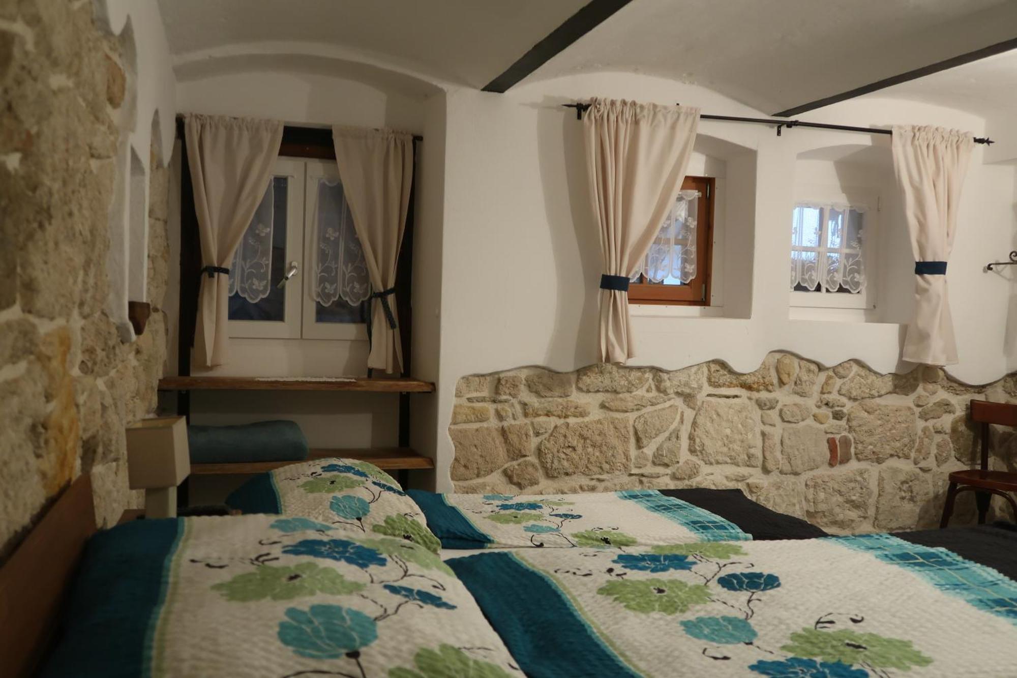 Casa Zara Apartman Fertőmeggyes Kültér fotó