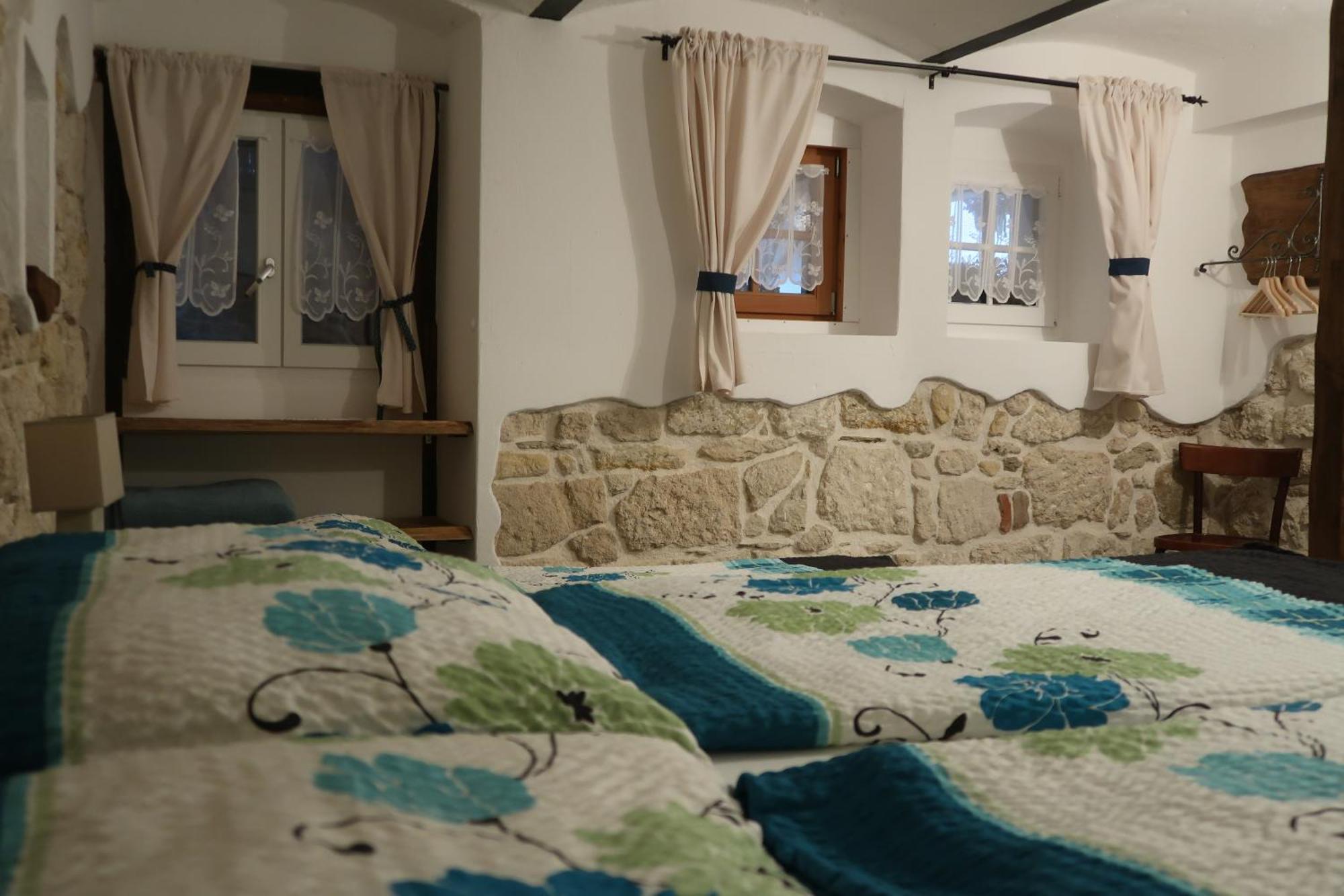 Casa Zara Apartman Fertőmeggyes Kültér fotó