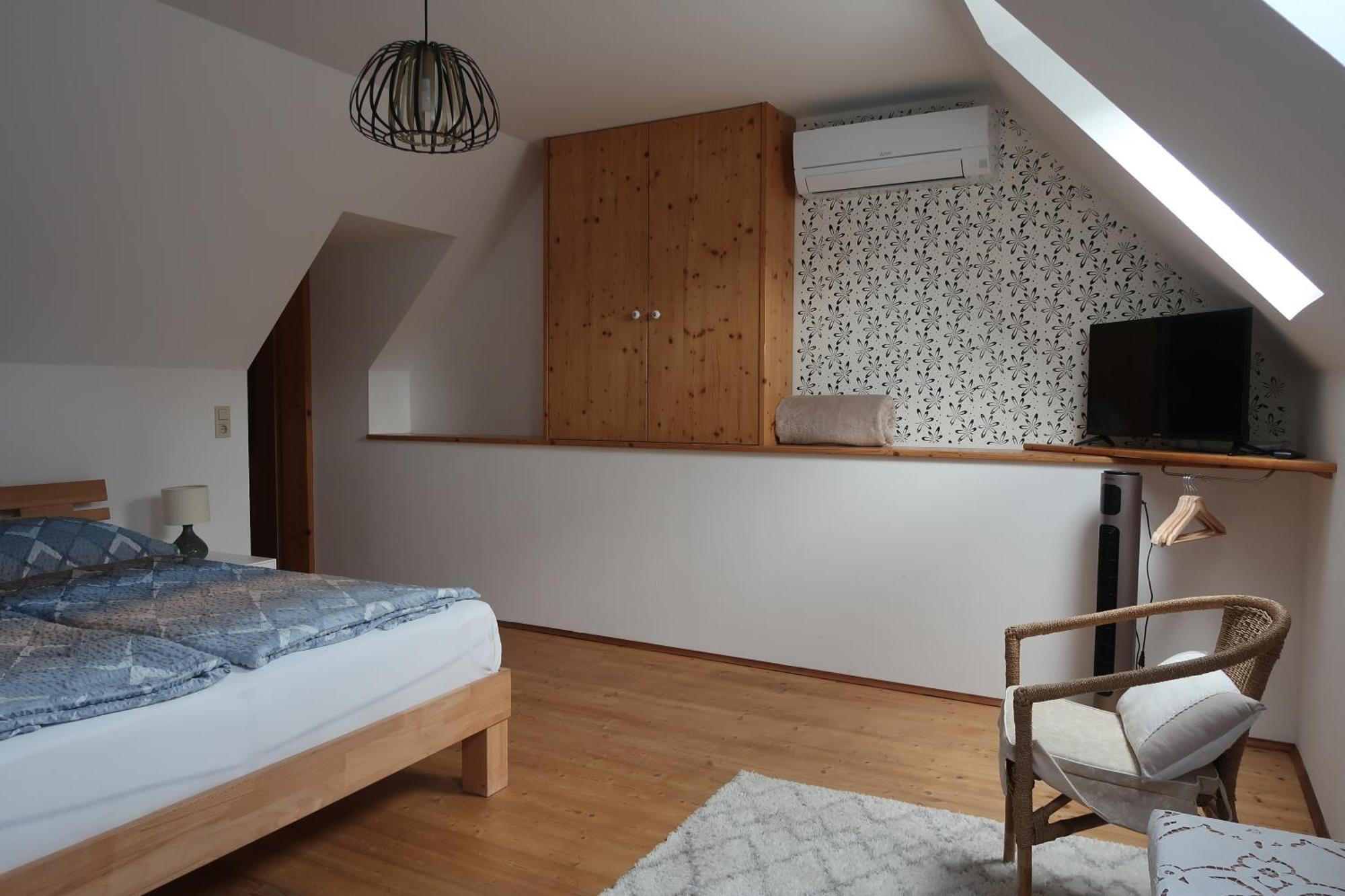 Casa Zara Apartman Fertőmeggyes Kültér fotó